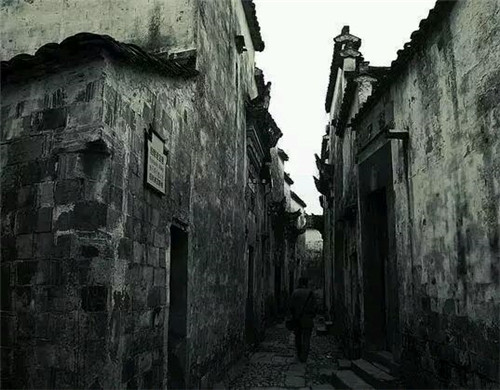 中國(guó)十大最詭異的景點(diǎn),有圖有真相膽小慎進(jìn)