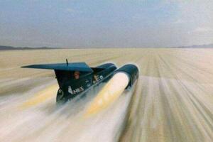 ʮ܇M(jn)̖(ho)(1228km/h)